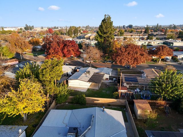 1293 N Bailey Avenue, Fresno, CA 93727