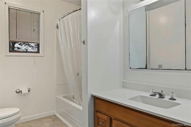 930 Tooker Avenue, West Babylon, NY 11704