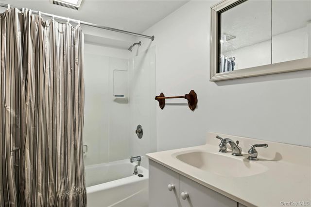 930 Tooker Avenue, West Babylon, NY 11704