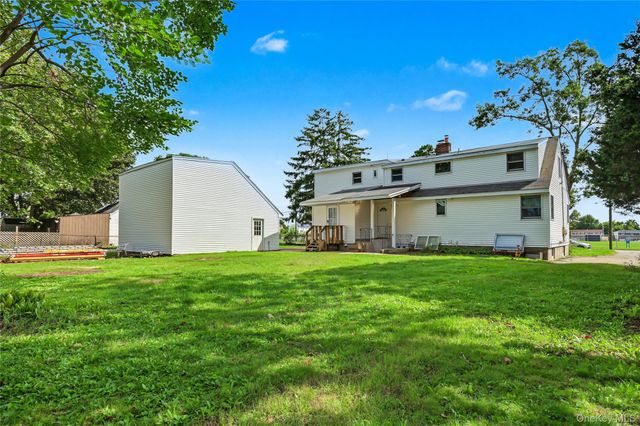 930 Tooker Avenue, West Babylon, NY 11704