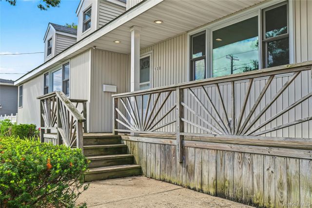 930 Tooker Avenue, West Babylon, NY 11704