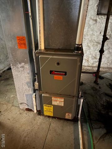 4724 Kossuth Avenue, St Louis, MO 63115