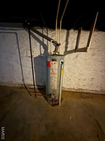 4724 Kossuth Avenue, St Louis, MO 63115