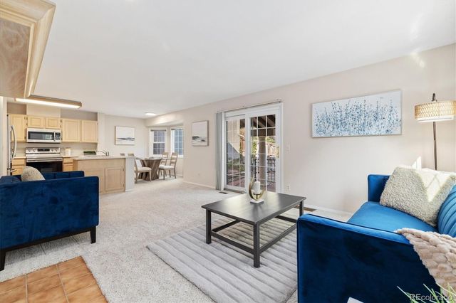 1530 S Quebec Way 30, Denver, CO 80231