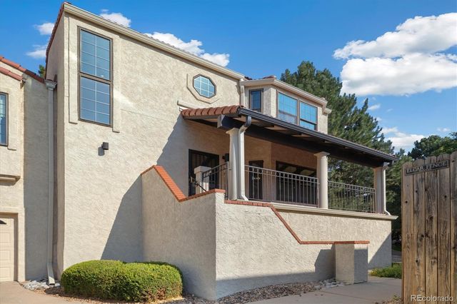 1530 S Quebec Way 30, Denver, CO 80231