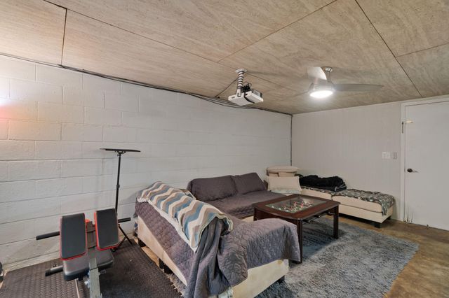 76 Upper Hamilton Hill Rd., Laurel, MS 39443