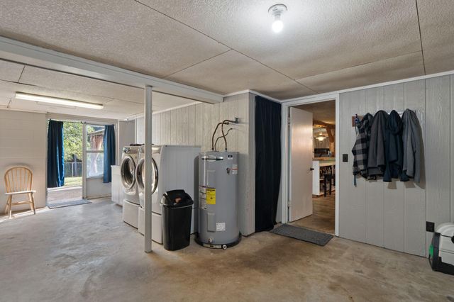 76 Upper Hamilton Hill Rd., Laurel, MS 39443