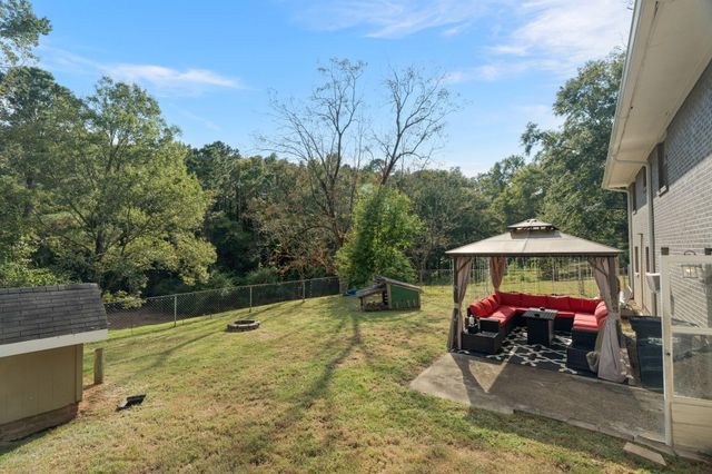 76 Upper Hamilton Hill Rd., Laurel, MS 39443