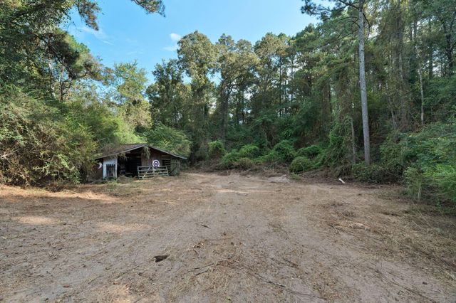 76 Upper Hamilton Hill Rd., Laurel, MS 39443