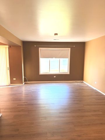 820 Sandra Drive 2C, University Park, IL 60484