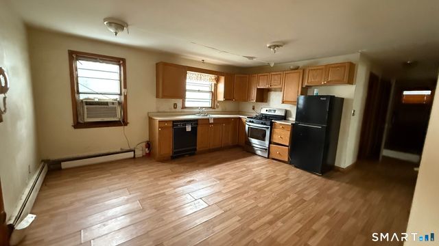 147 Trumbull Avenue, Bridgeport, CT 06606