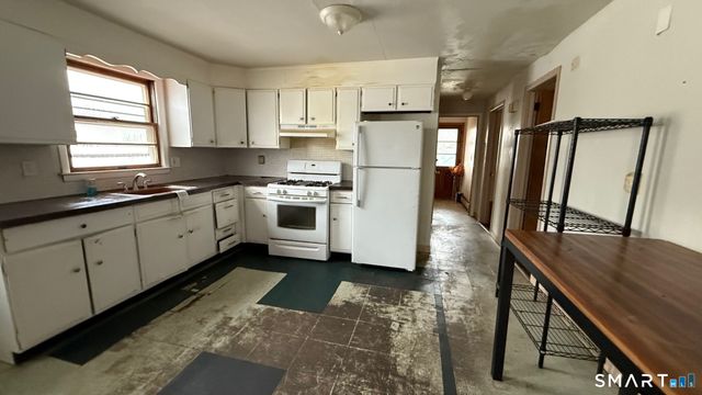 147 Trumbull Avenue, Bridgeport, CT 06606