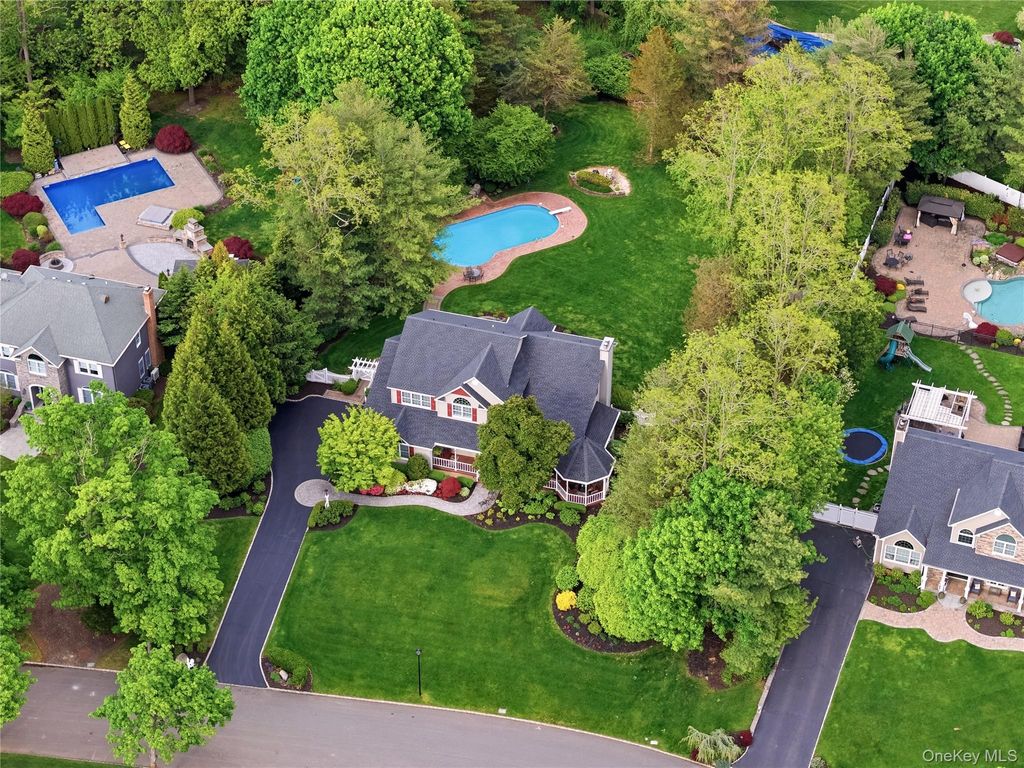 11 Milemore Drive, Northport, NY 11768