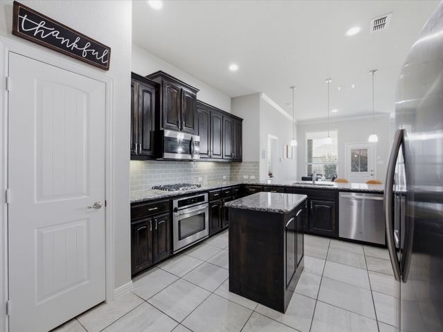 5113 Dominica Lane, Fort Worth, TX 76244