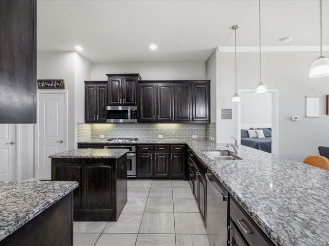 5113 Dominica Lane, Fort Worth, TX 76244