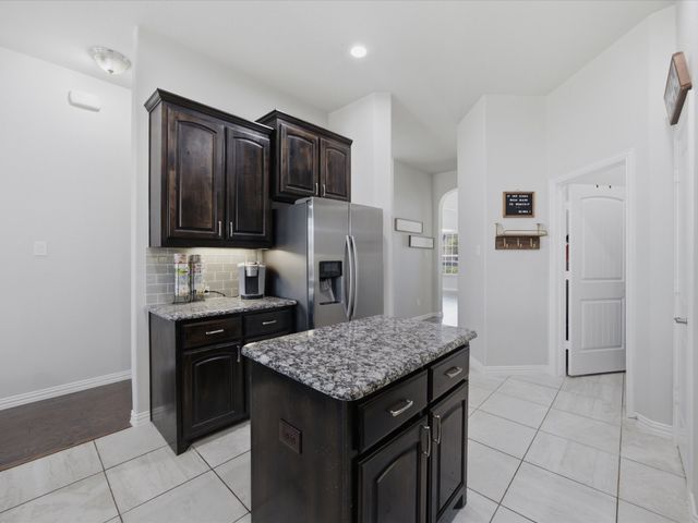 5113 Dominica Lane, Fort Worth, TX 76244