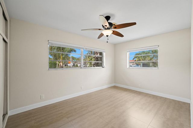 1500 SE 24th Avenue, Pompano Beach, FL 33062