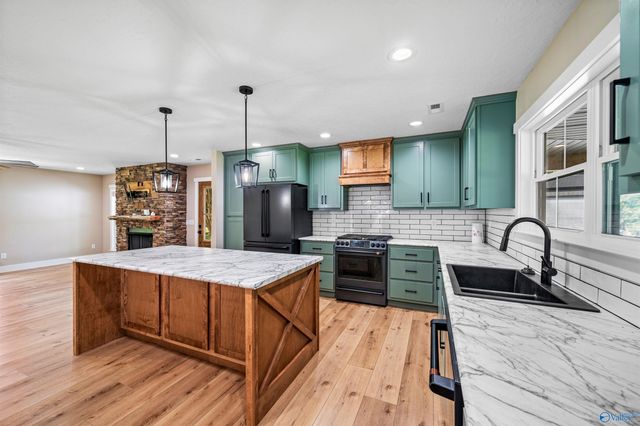 1888 County Road 79, Fort Payne, AL 35967