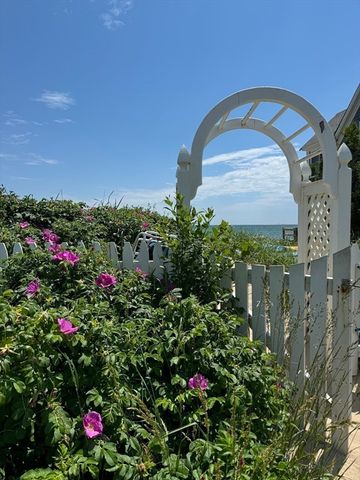 616 Commercial St 10, Provincetown, MA 02657