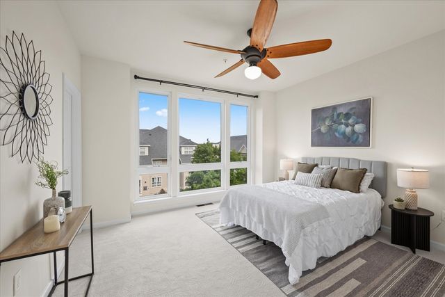 130 Cambria Walk, Alexandria, VA 22304