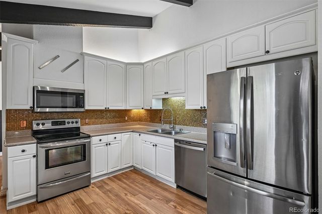 8705 E Radcliff Avenue, Denver, CO 80237