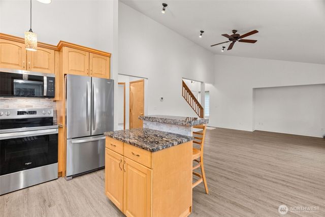 10217 Sitkum Drive SE, Olympia, WA 98513