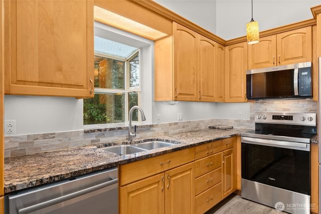 10217 Sitkum Drive SE, Olympia, WA 98513