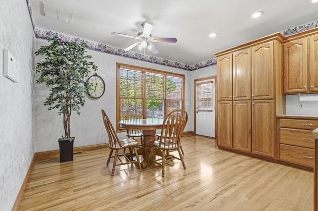 2411 W Dearborn Street, Springfield, MO 65807