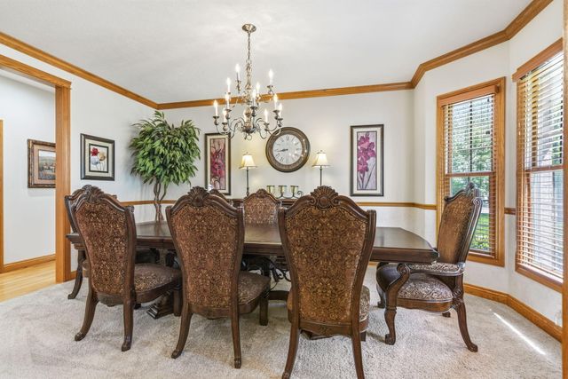 2411 W Dearborn Street, Springfield, MO 65807