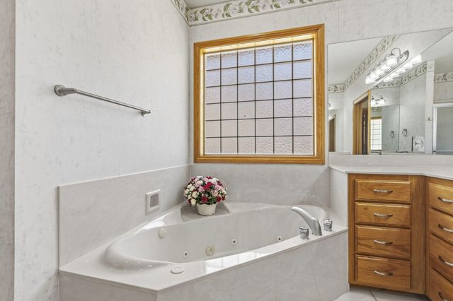 2411 W Dearborn Street, Springfield, MO 65807