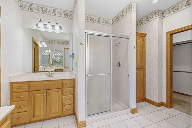 2411 W Dearborn Street, Springfield, MO 65807