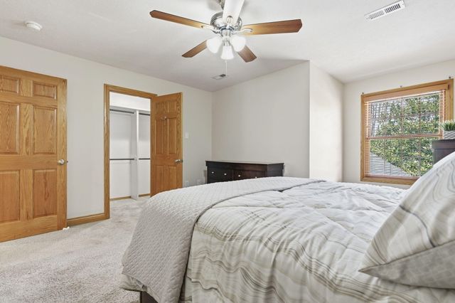 2411 W Dearborn Street, Springfield, MO 65807