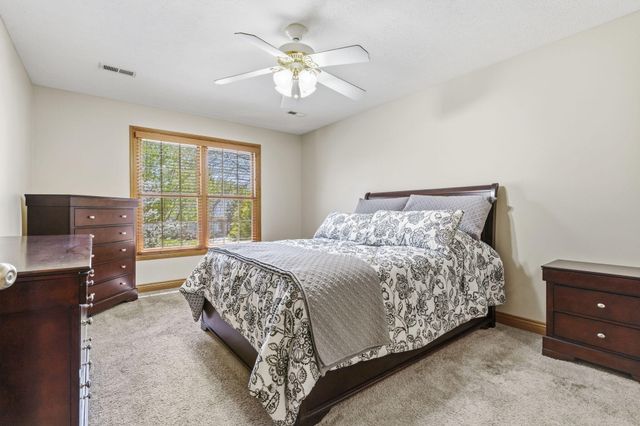2411 W Dearborn Street, Springfield, MO 65807