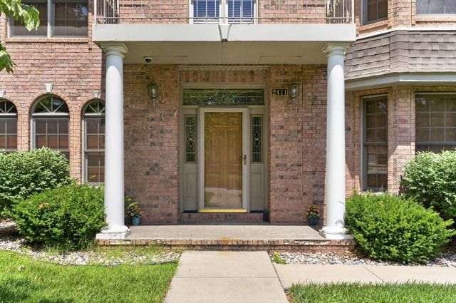 2411 W Dearborn Street, Springfield, MO 65807