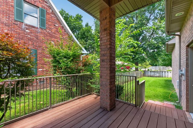 2411 W Dearborn Street, Springfield, MO 65807