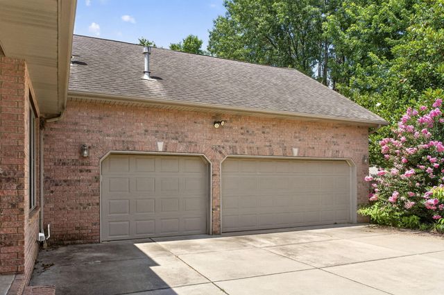 2411 W Dearborn Street, Springfield, MO 65807