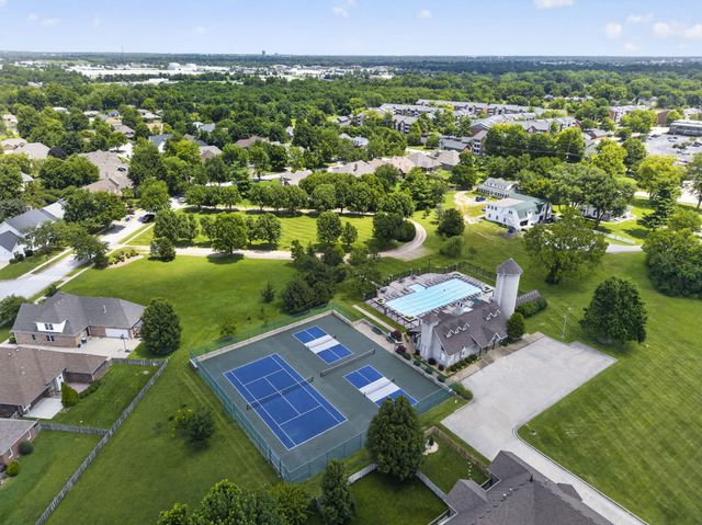 2411 W Dearborn Street, Springfield, MO 65807