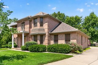 2411 W Dearborn Street, Springfield, MO 65807