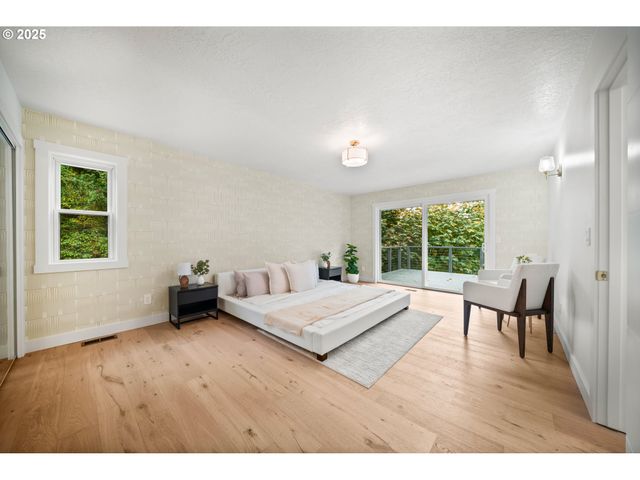 42600 E LARCH MOUNTAIN Rd, Corbett, OR 97019