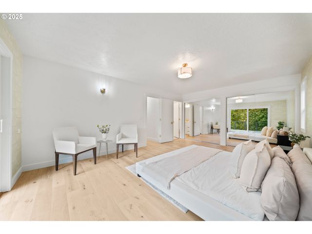 42600 E LARCH MOUNTAIN Rd, Corbett, OR 97019