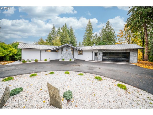 42600 E LARCH MOUNTAIN Rd, Corbett, OR 97019