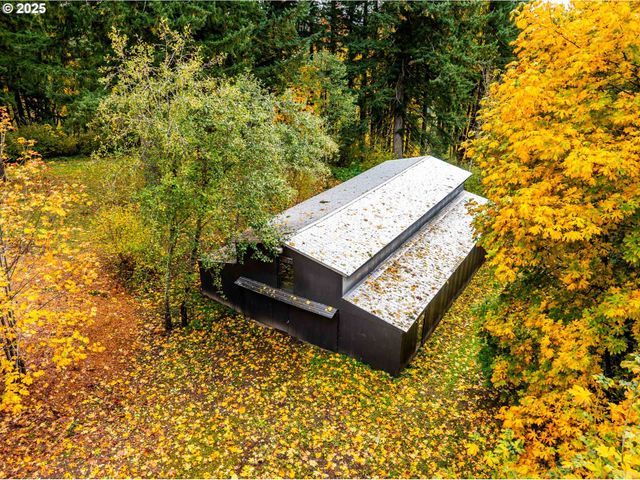 42600 E LARCH MOUNTAIN Rd, Corbett, OR 97019