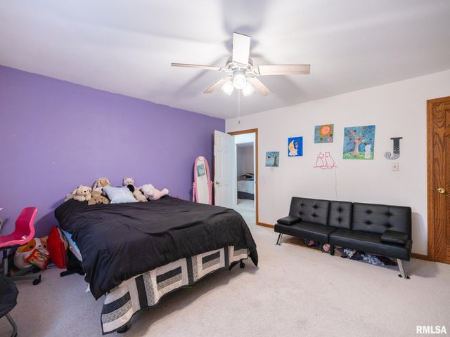 12052 N HICKORY GROVE Road, Dunlap, IL 61525