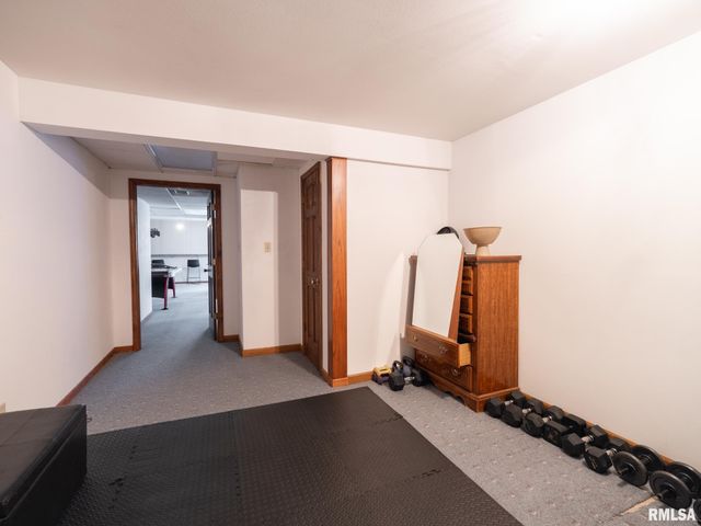 12052 N HICKORY GROVE Road, Dunlap, IL 61525