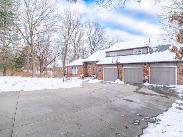 12052 N HICKORY GROVE Road, Dunlap, IL 61525