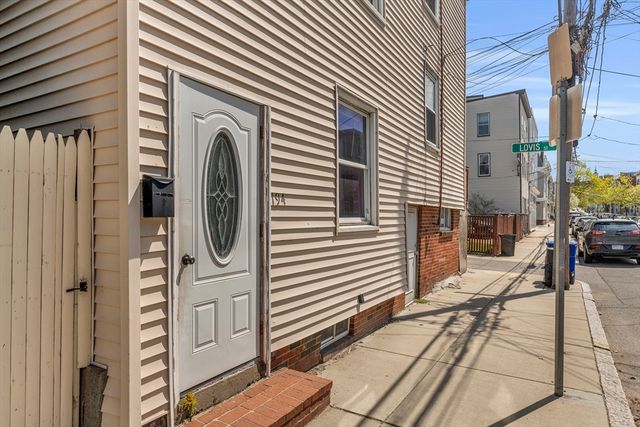 194 West 5th Street, Boston, MA 02127