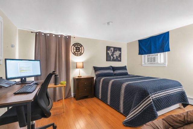194 West 5th Street, Boston, MA 02127