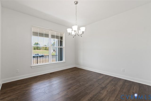 4118 Tuckmar Ridge Dr, Moseley, VA 23120