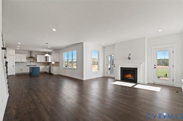 4118 Tuckmar Ridge Dr, Moseley, VA 23120