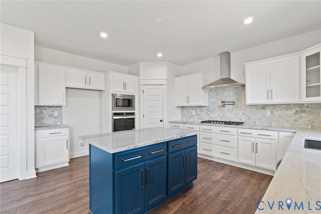 4118 Tuckmar Ridge Dr, Moseley, VA 23120